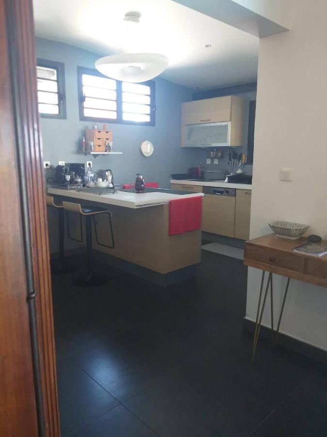 Suite Indigo Jacuzzi Prive Piscine Vue Mer Acces Cuisine Laverie Сен-Пиер Екстериор снимка