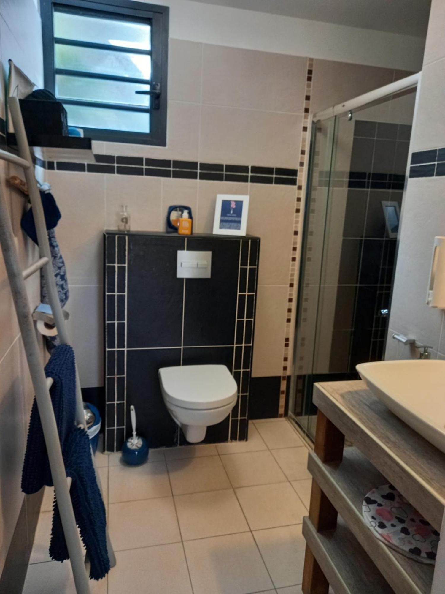 Suite Indigo Jacuzzi Prive Piscine Vue Mer Acces Cuisine Laverie Сен-Пиер Екстериор снимка