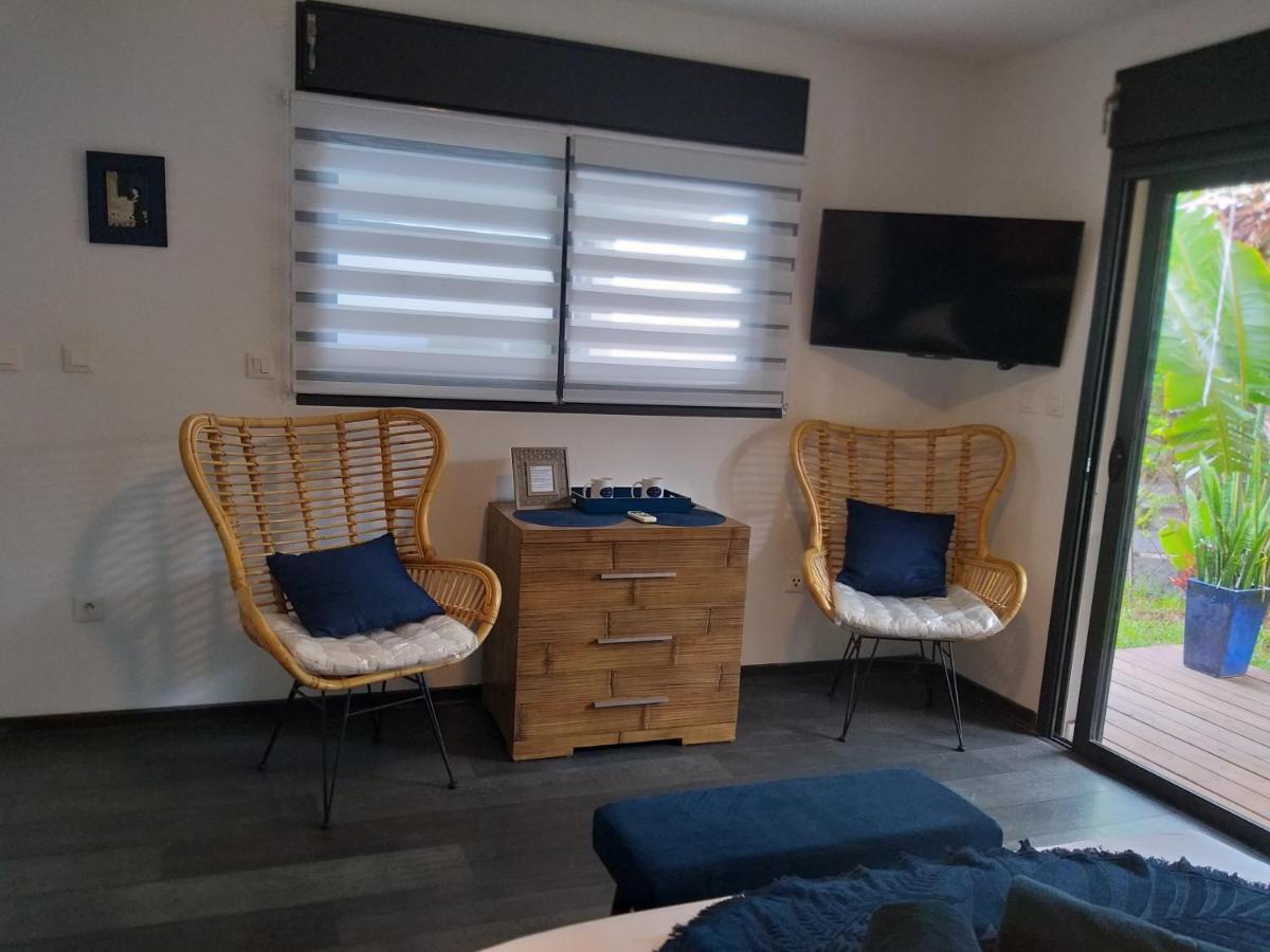 Suite Indigo Jacuzzi Prive Piscine Vue Mer Acces Cuisine Laverie Сен-Пиер Екстериор снимка